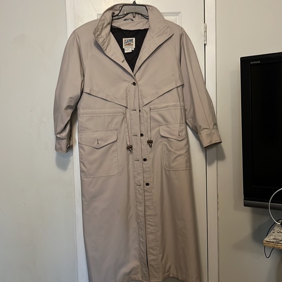 TravelSmith Jackets & Blazers - Travel smith weather coat with hoodie